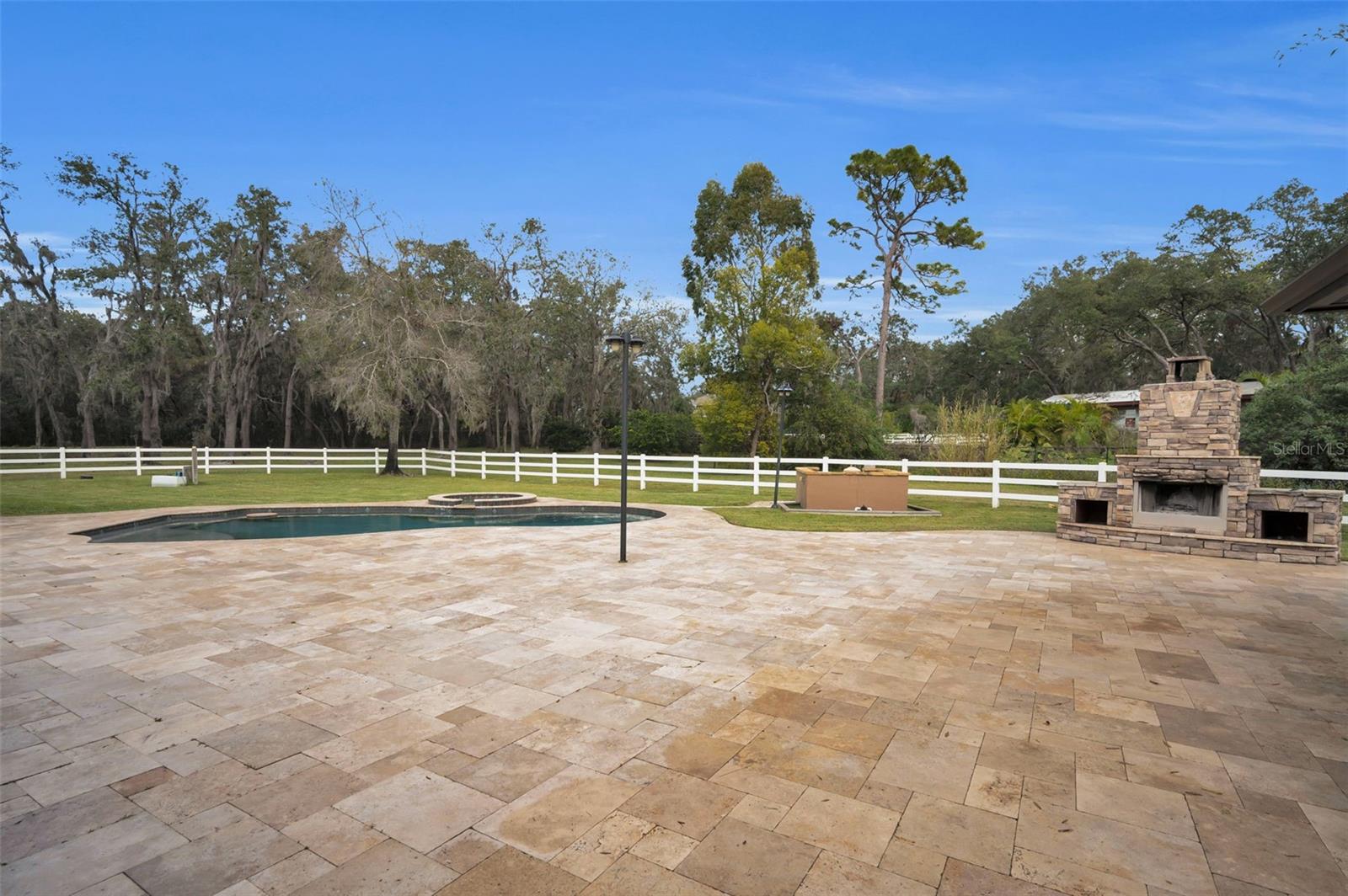 OAK HILL ACRES - Residential