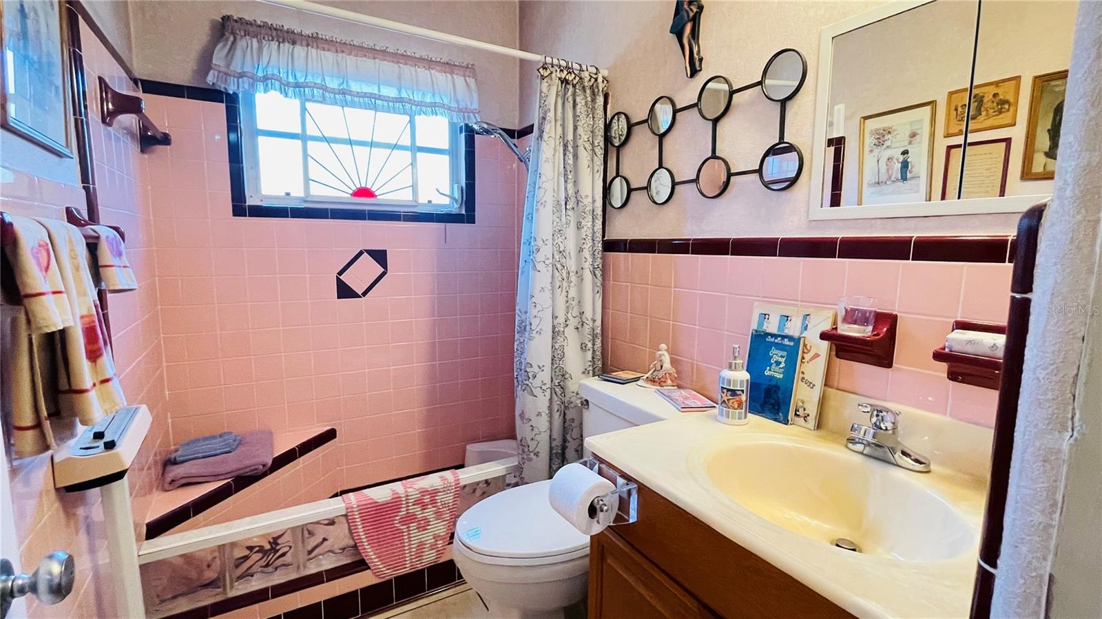 BAYSHORE GARDENS SEC 4 - Residential