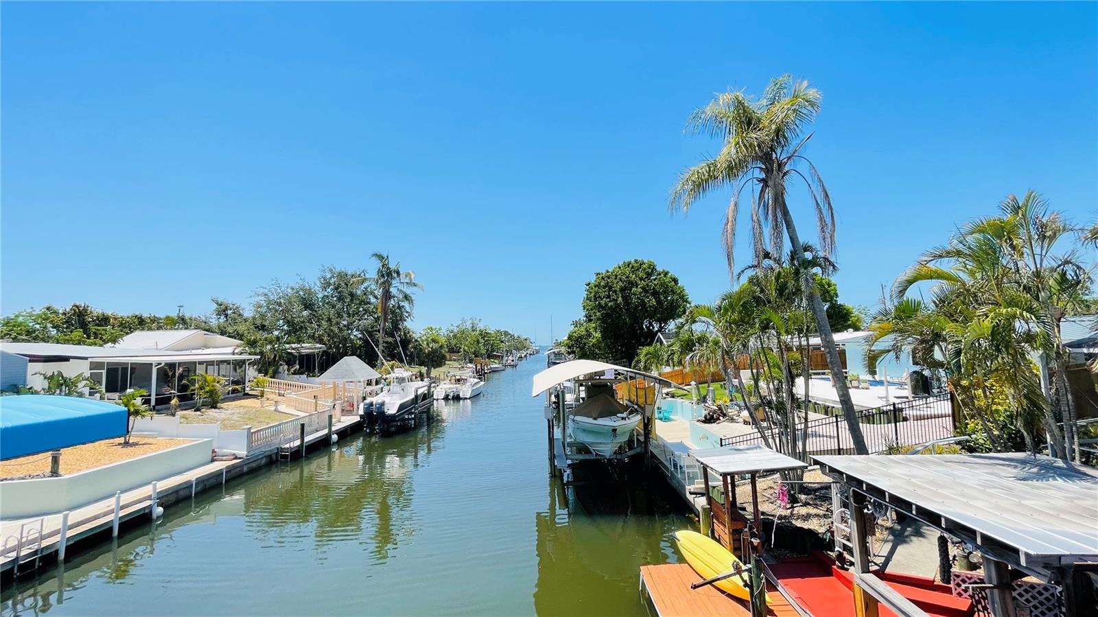 BAYSHORE GARDENS SEC 4 - Residential