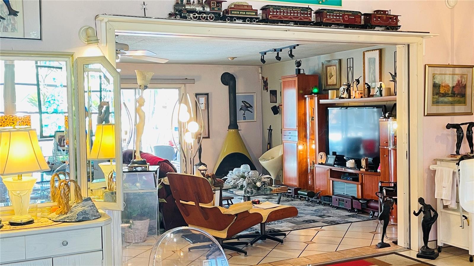 BAYSHORE GARDENS SEC 4 - Residential