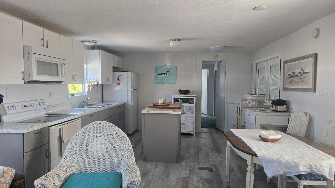 HOL MOB ESTATES 3RD ADD - Residential