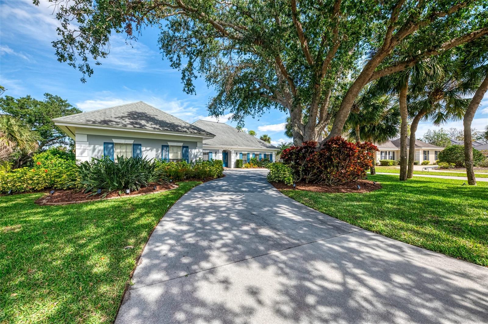 17 DOMINICA DRIVE