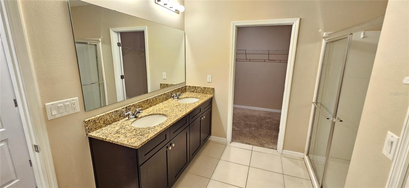 BISHOP LNDG PH 2 - Residential Lease