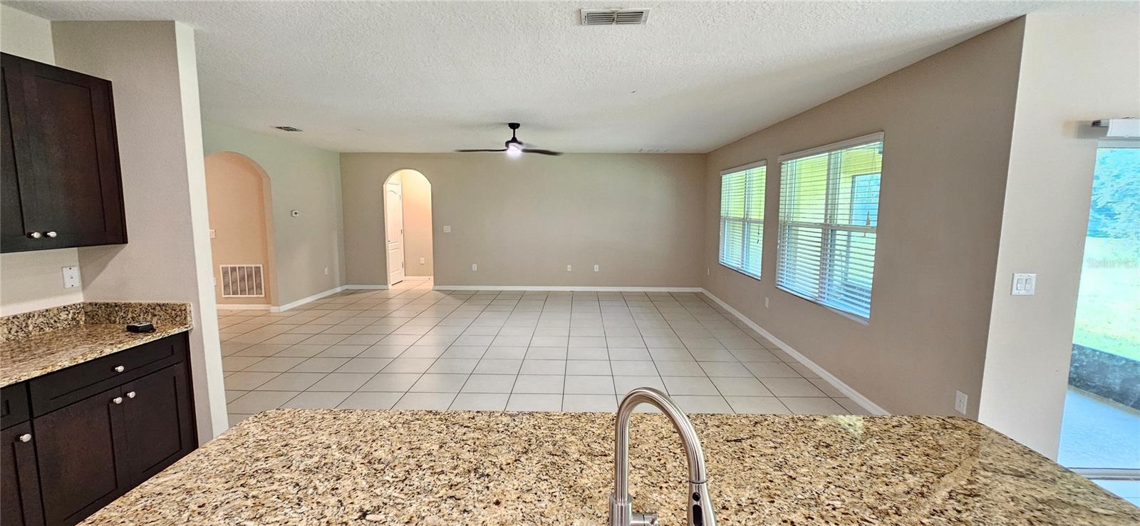 BISHOP LNDG PH 2 - Residential Lease