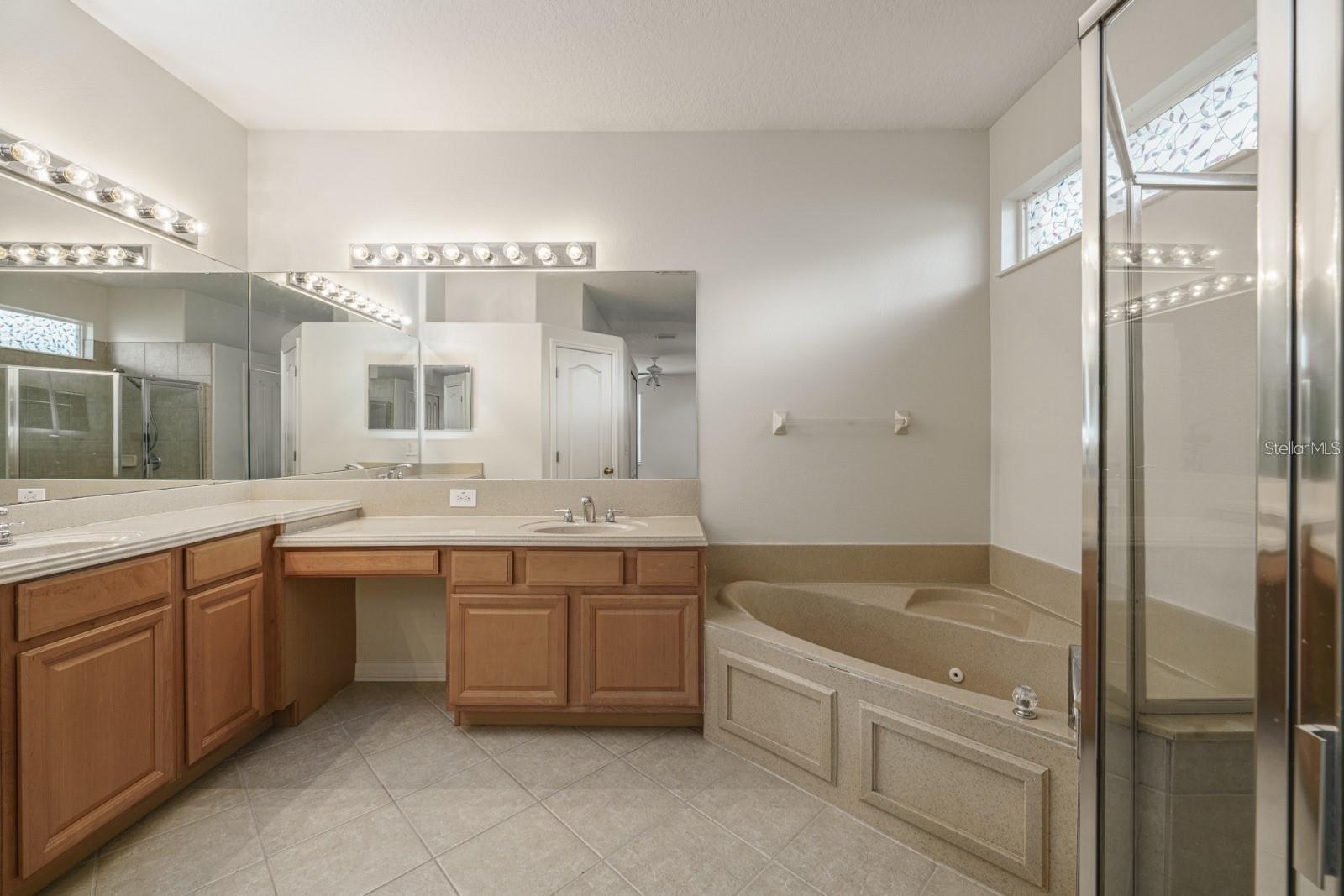 WEKIVA RUN PH I 01 - Residential Lease