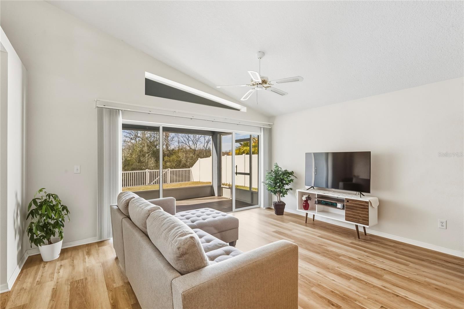 OAK GROVE PH 01B - Residential