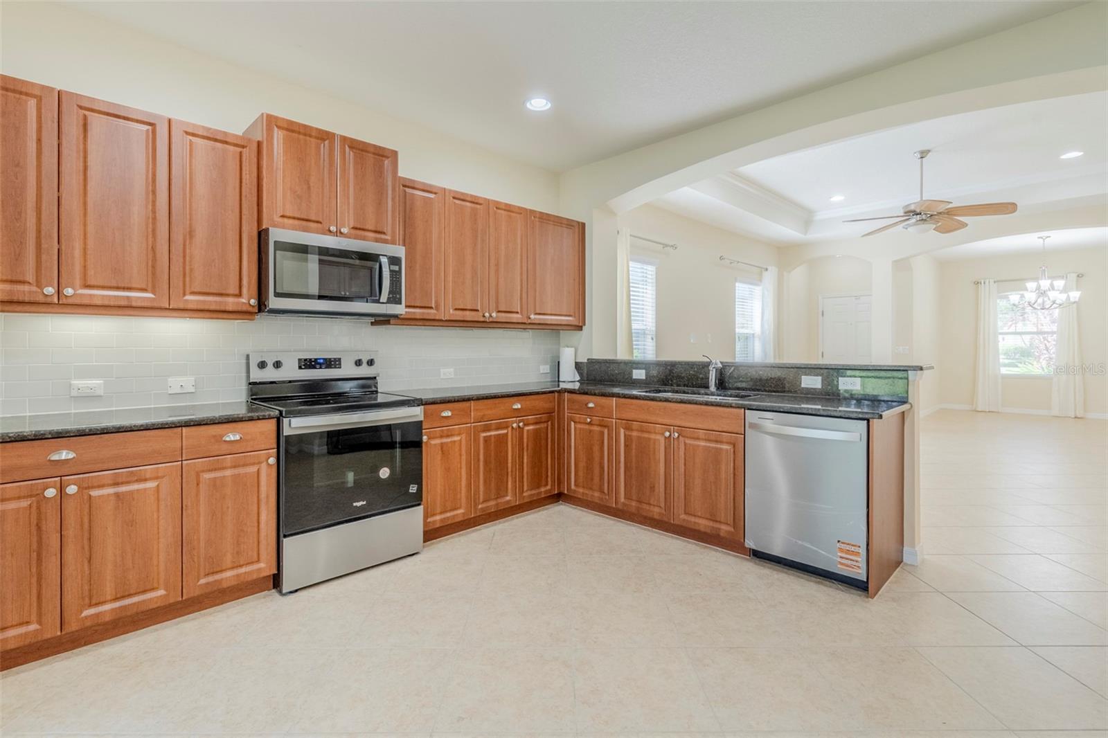 4565 SUMMERLAKE CIRCLE