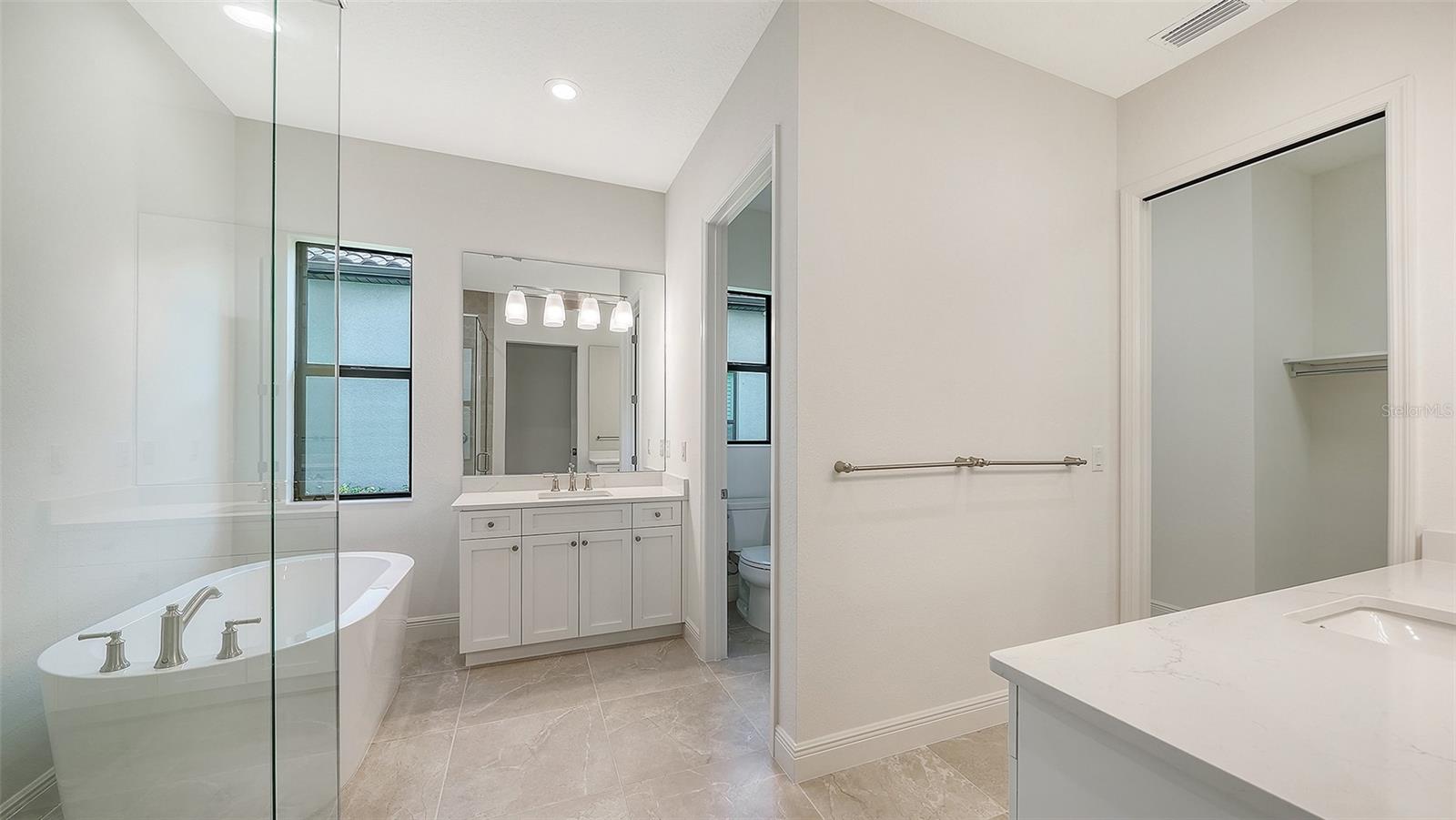 ARIA PHASE III - Residential