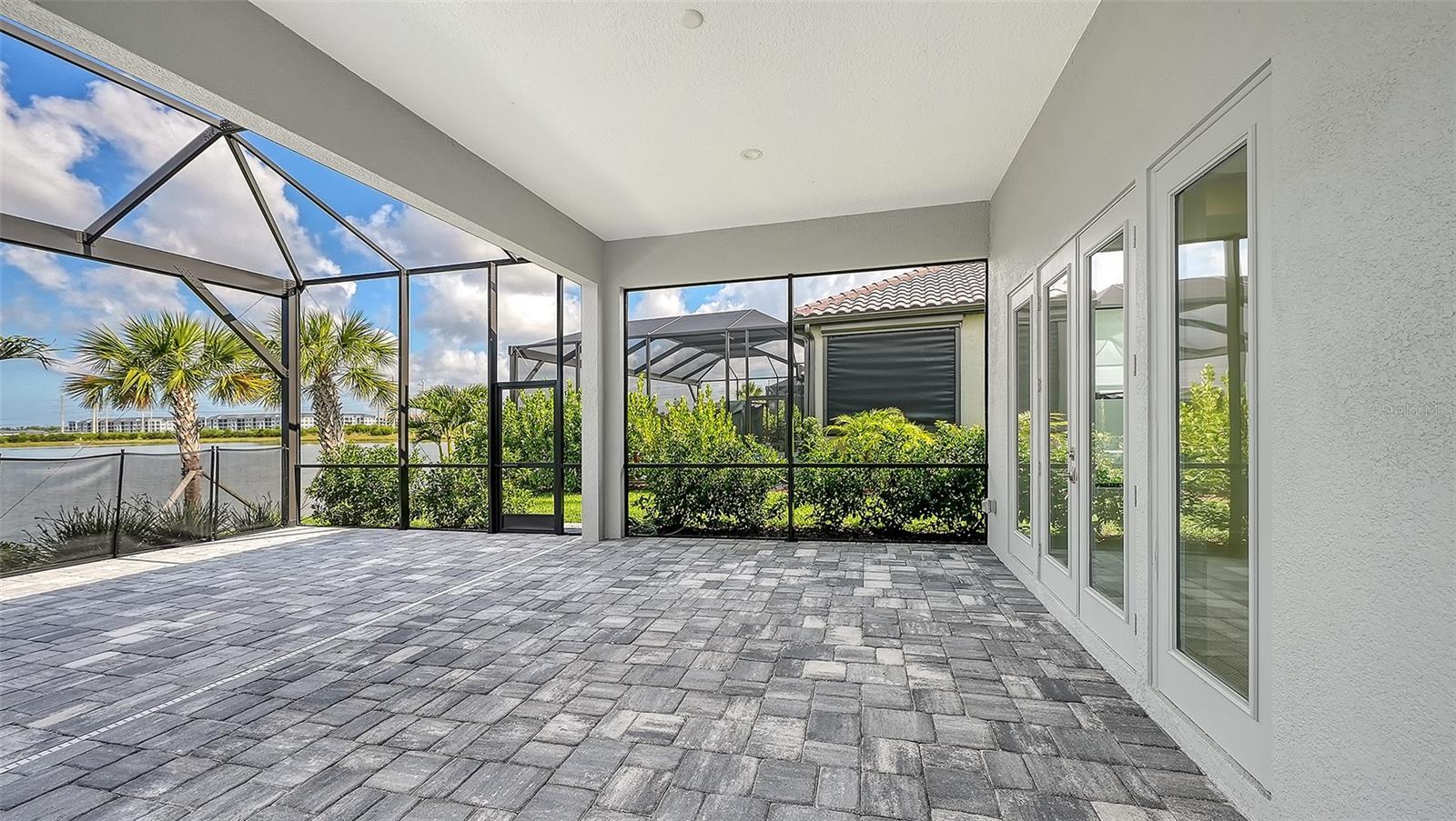 ARIA PHASE III - Residential