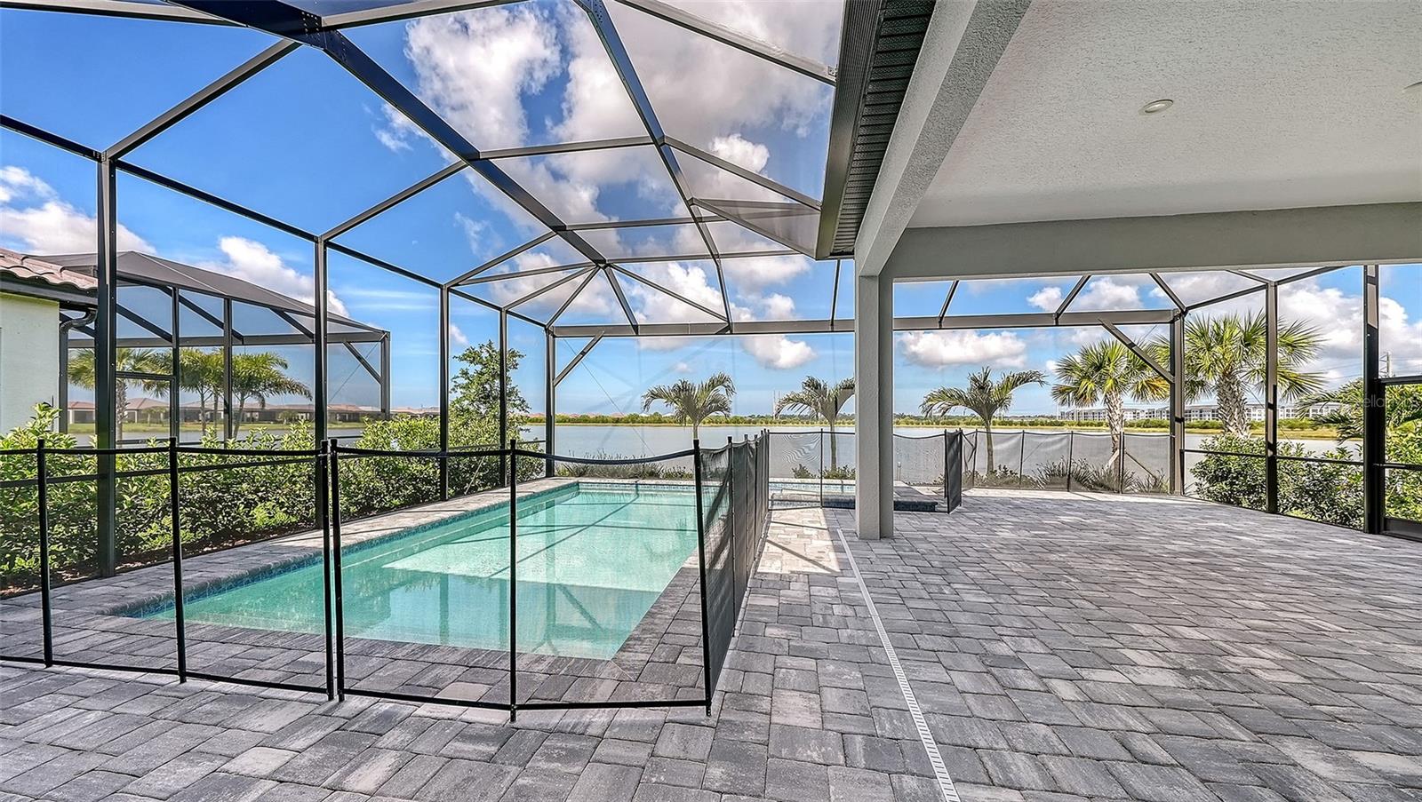 ARIA PHASE III - Residential
