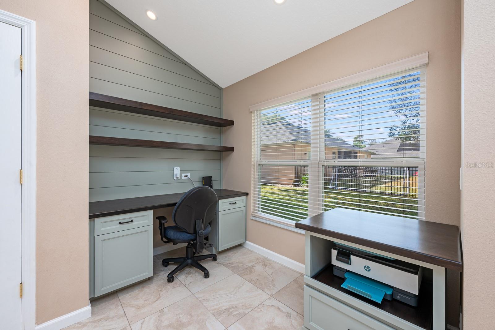 ROCK SPGS RDG PH V-B - Residential