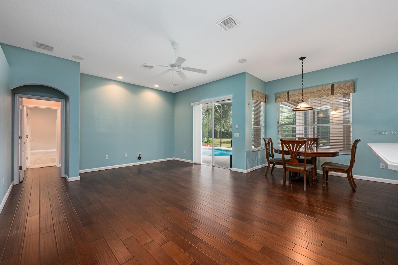 ROCK SPGS RDG PH V-B - Residential