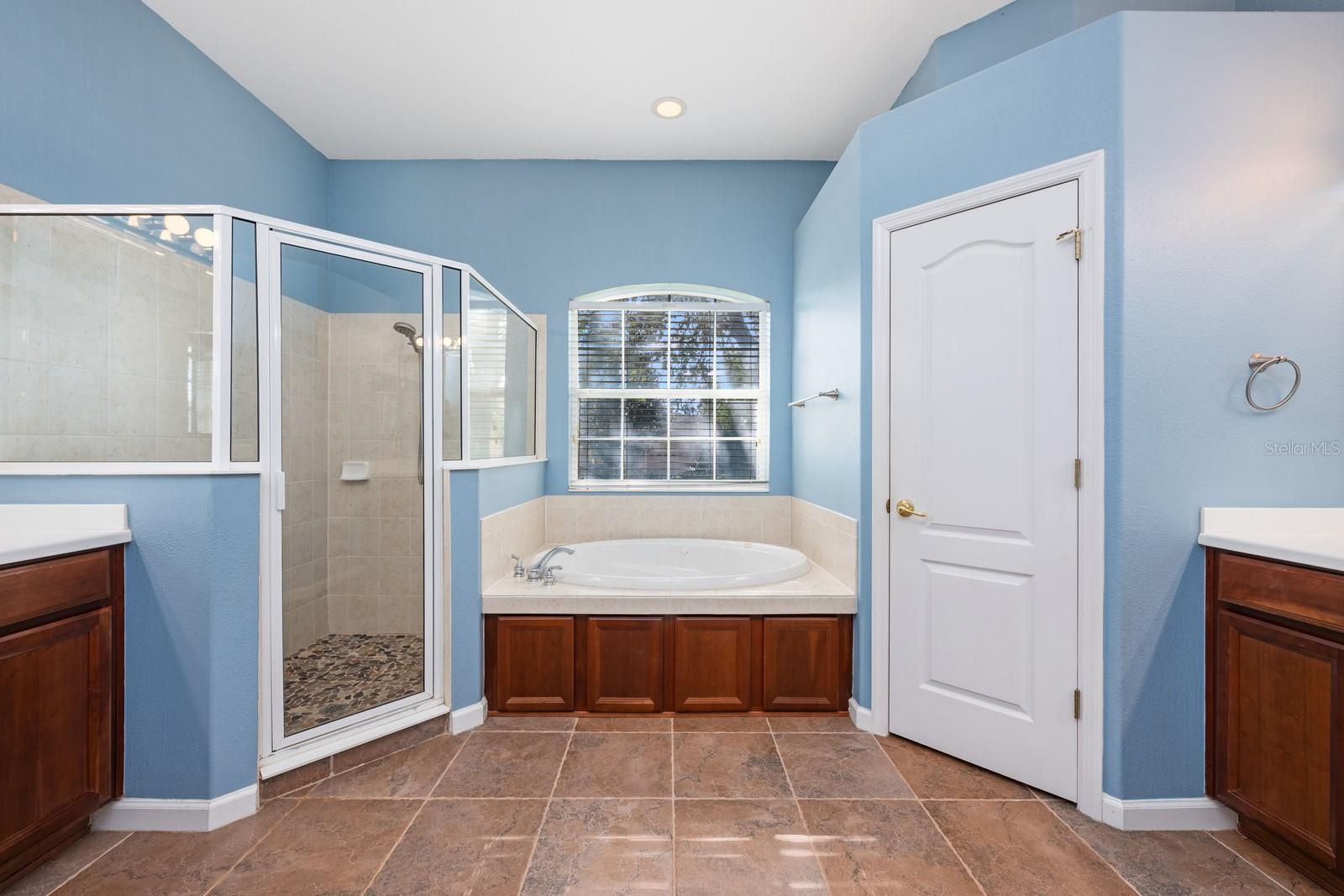 ROCK SPGS RDG PH V-B - Residential