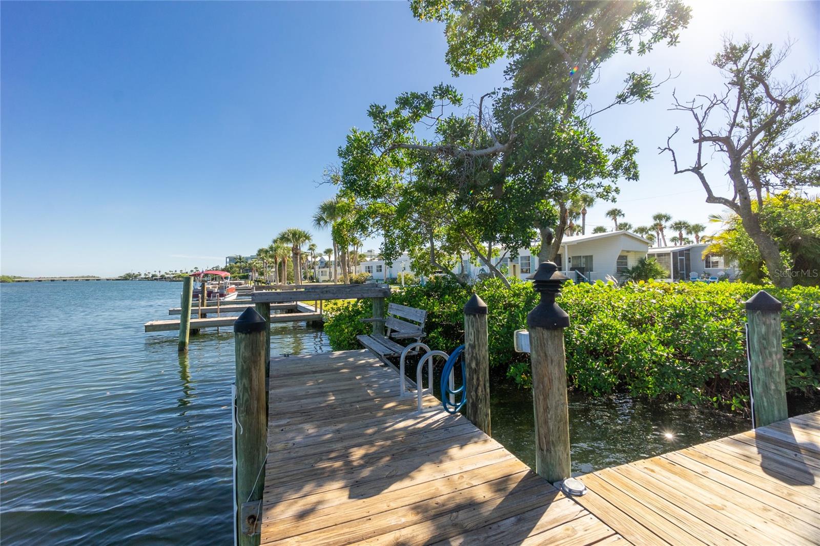 DEVINES TURTLE BAY - Residential