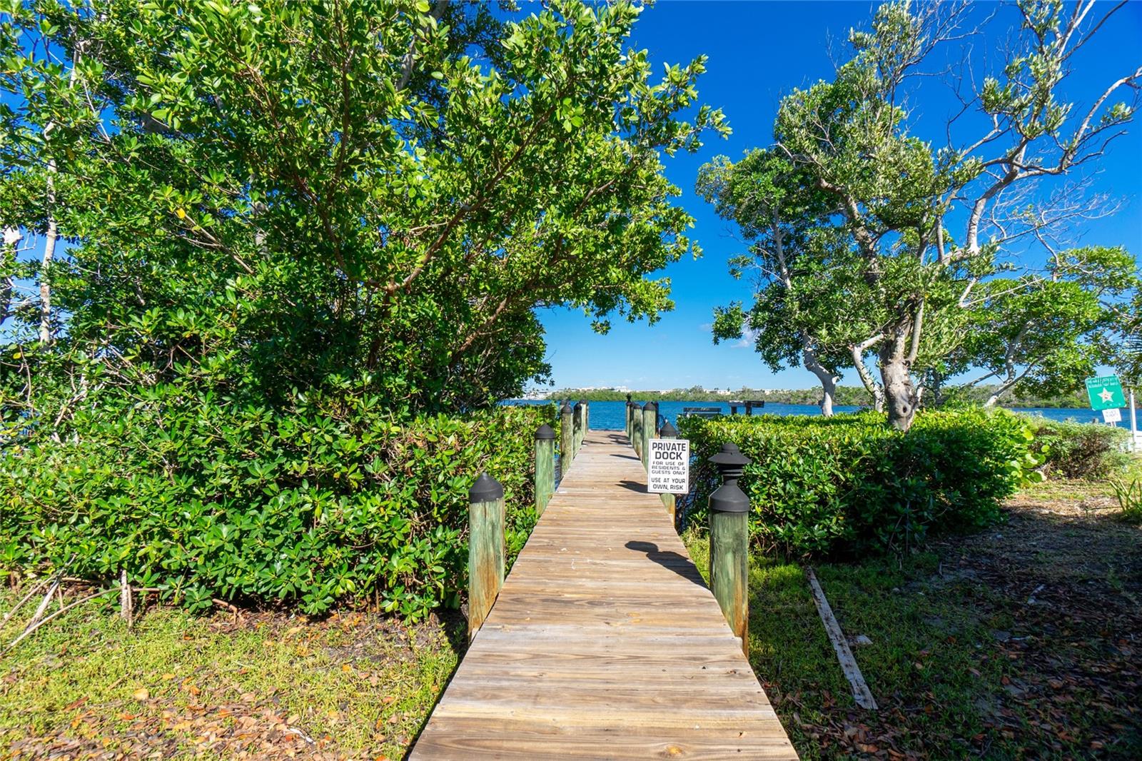 DEVINES TURTLE BAY - Residential