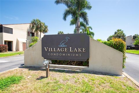 782 VILLAGE LAKE TERRACE N 102 ST PETERSBURG FL 33716