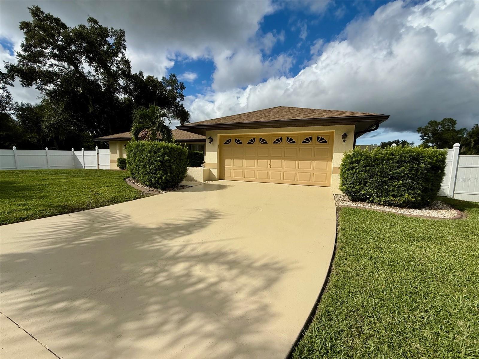 PORT CHARLOTTE SEC 41 - Residential Lease