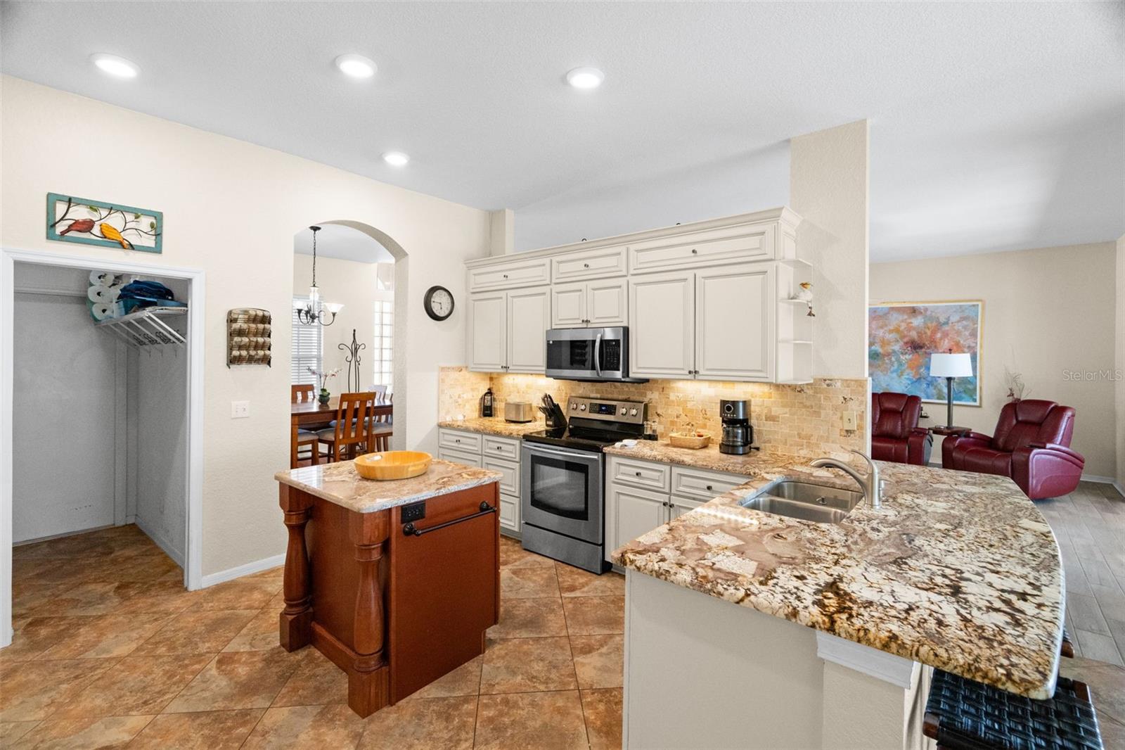SUN CITY CENTER UNIT 259 - Residential