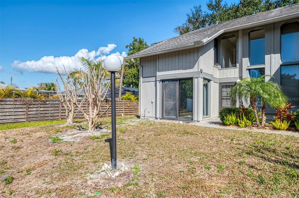 Photo of 984 N Beneva Road #T7, Sarasota, FL 34232 (MLS # A4682820)