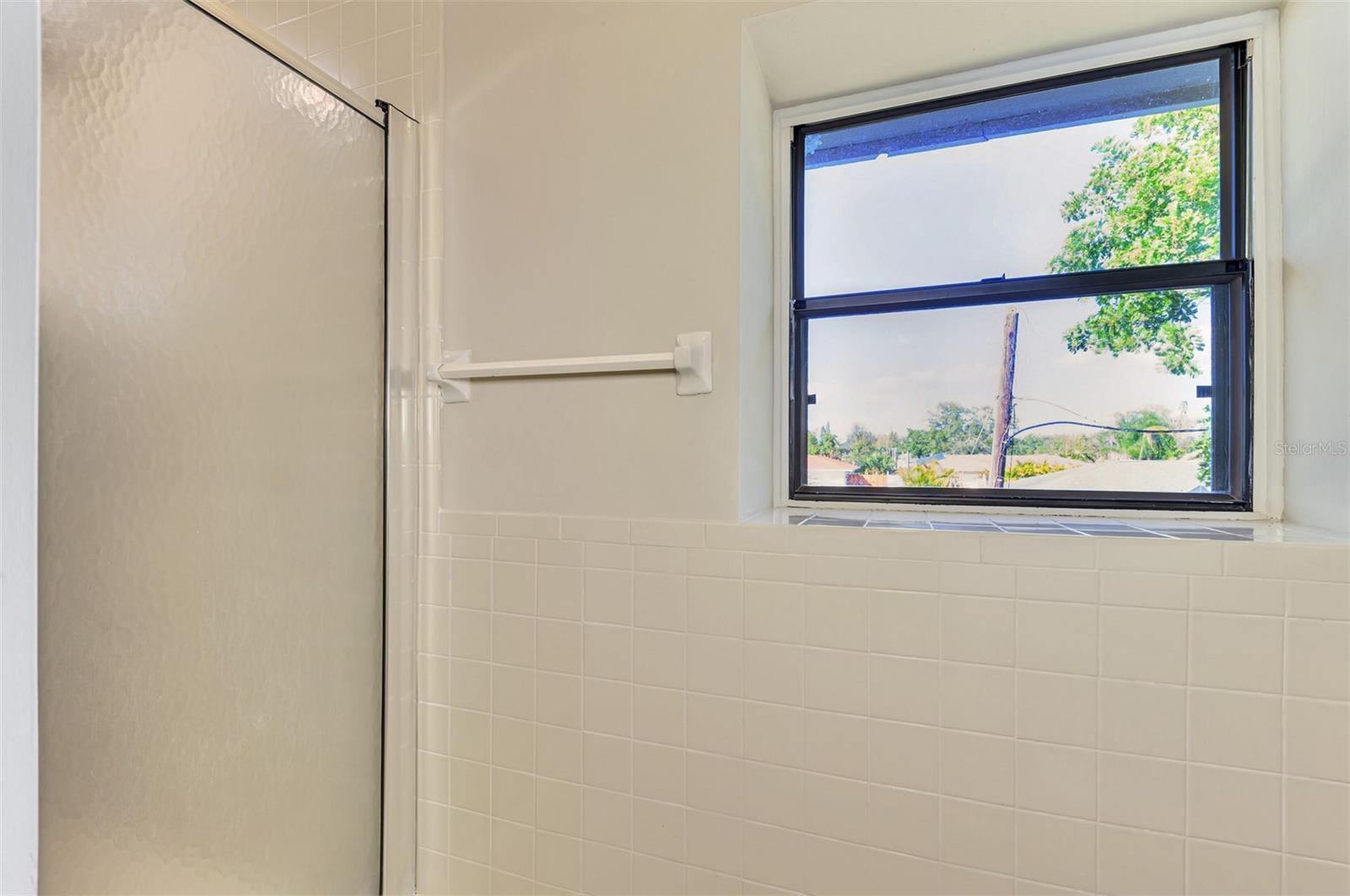 GLEN THE - Residential