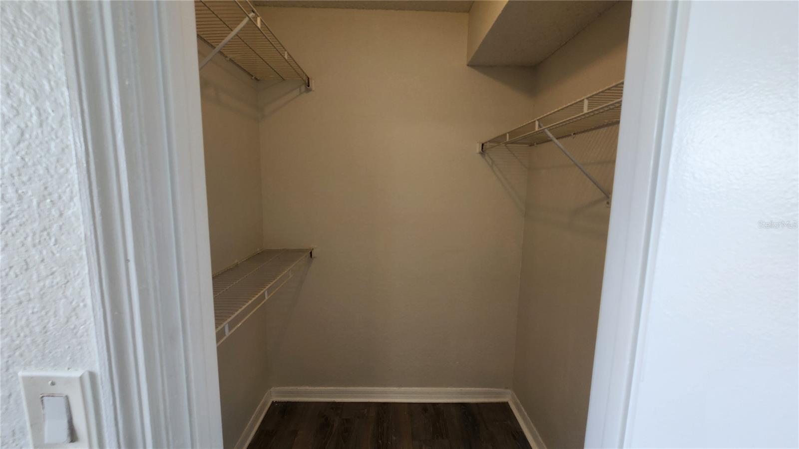 VENETIAN PLACE - Residential Lease