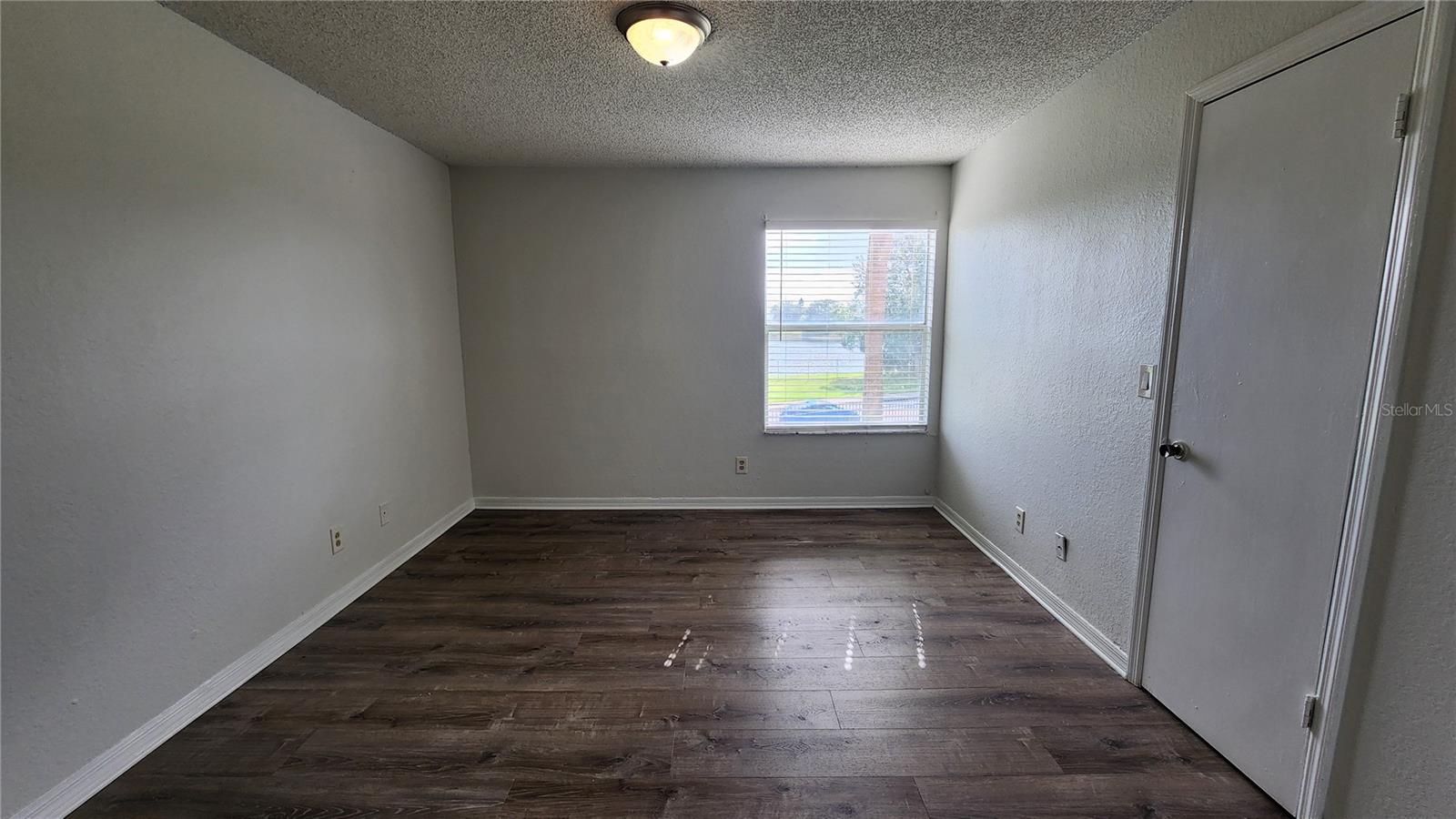 VENETIAN PLACE - Residential Lease