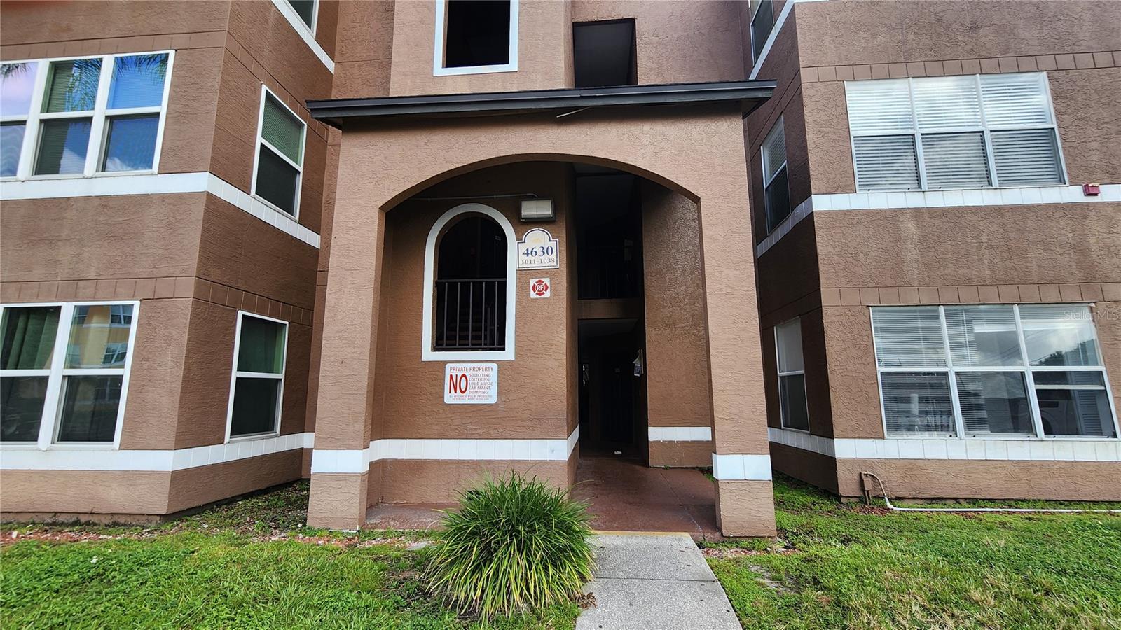 VENETIAN PLACE - Residential Lease