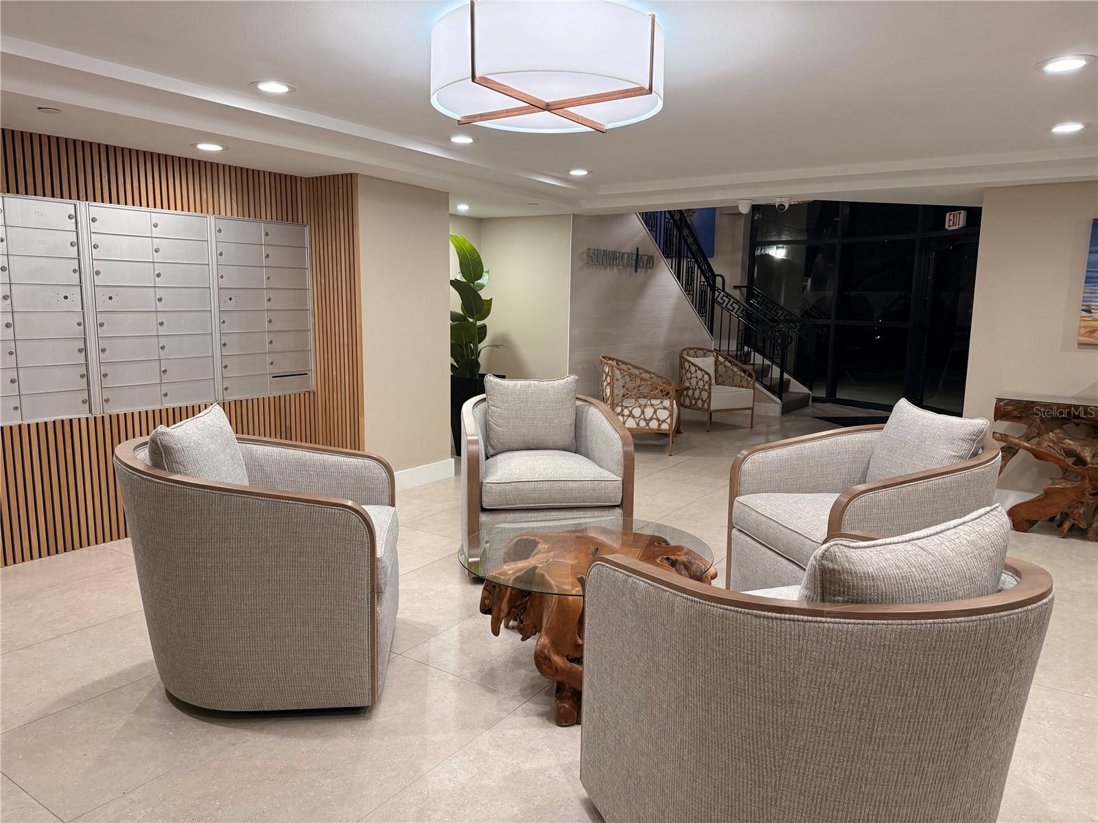 SUNWATCH ON ISLAND - Residential