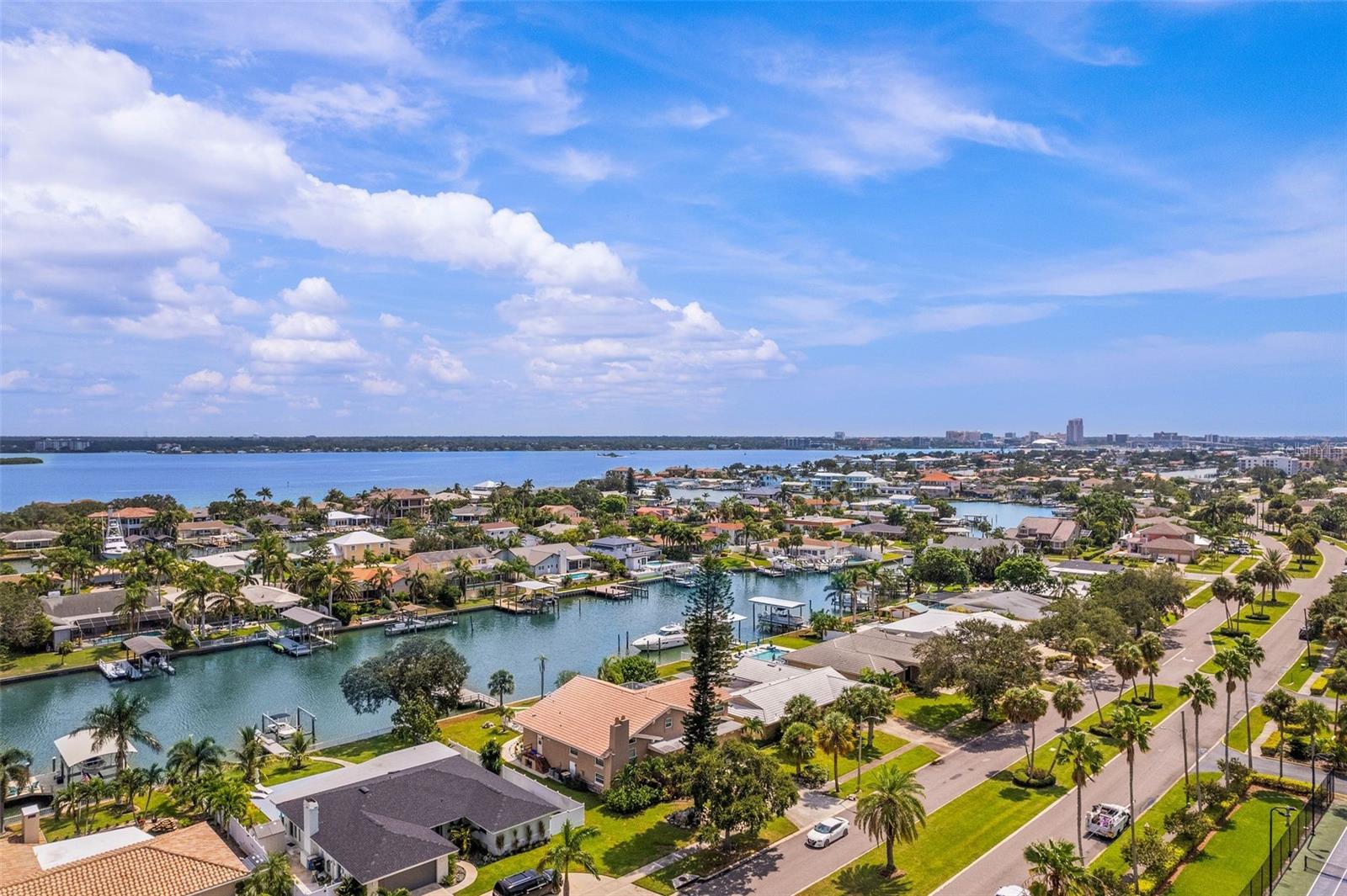 SUNWATCH ON ISLAND - Residential