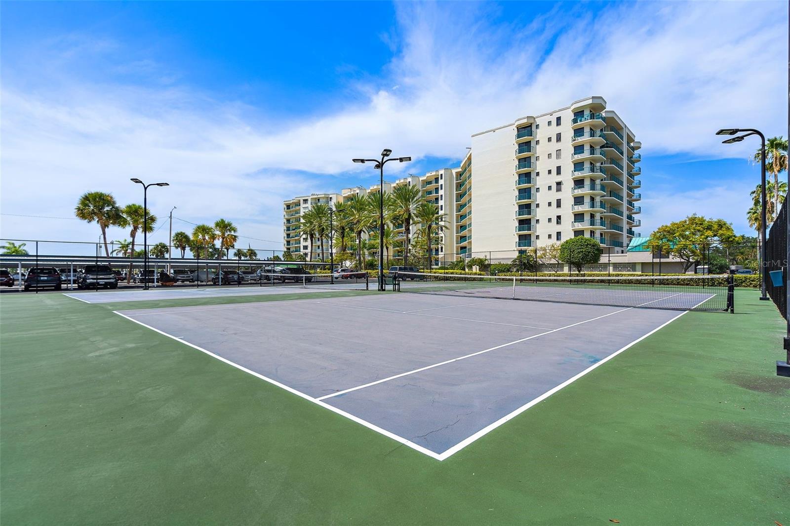 SUNWATCH ON ISLAND - Residential