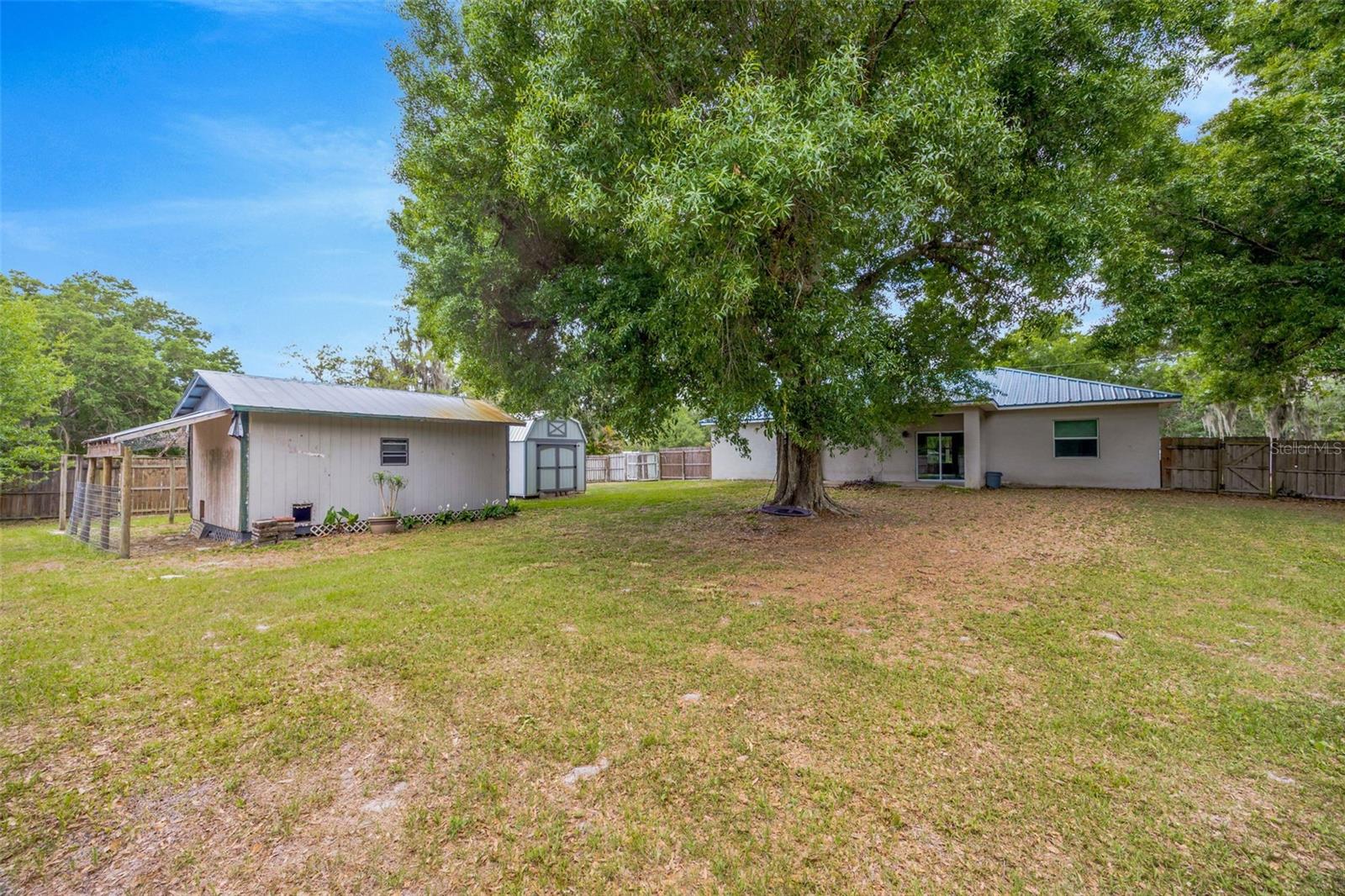 SANDALWOOD ESTATES FIRST ADD - Residential