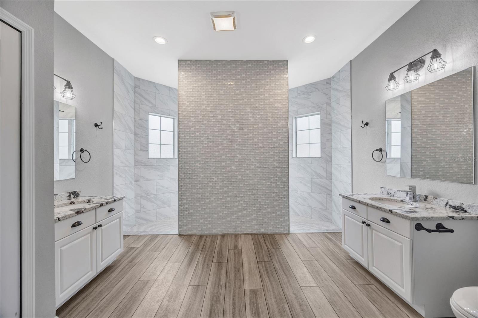 SANDALWOOD ESTATES FIRST ADD - Residential