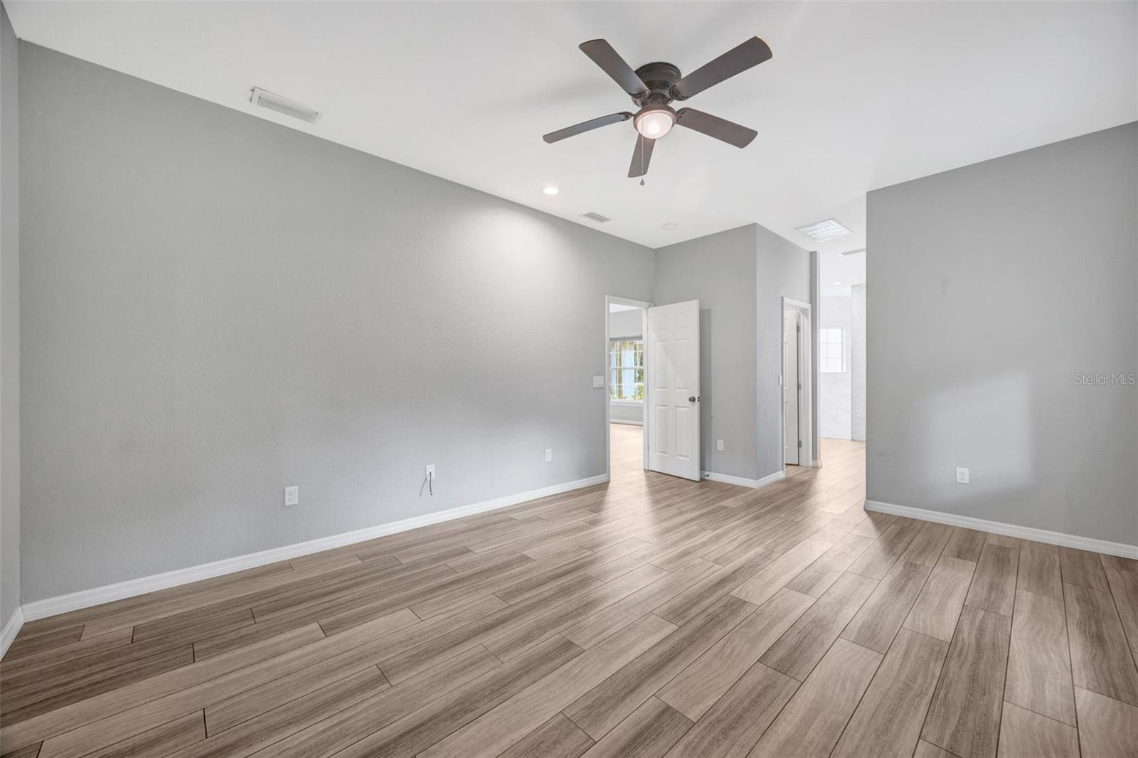 SANDALWOOD ESTATES FIRST ADD - Residential