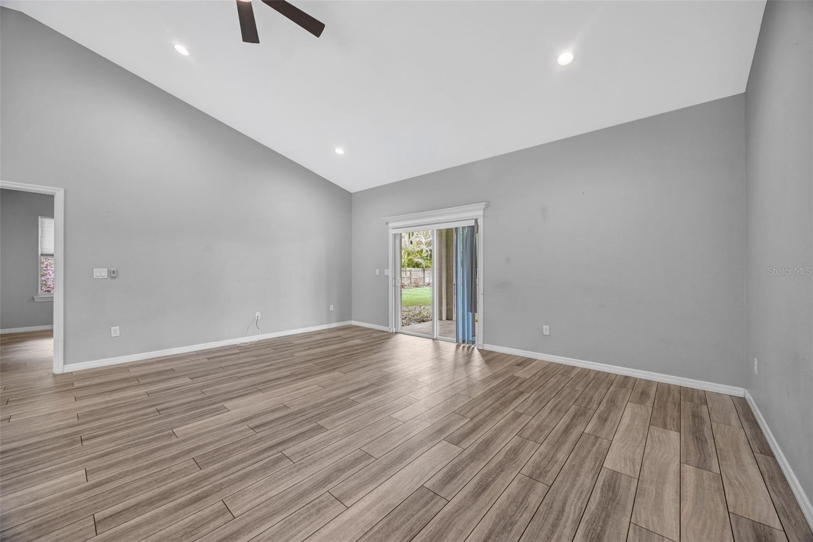 SANDALWOOD ESTATES FIRST ADD - Residential