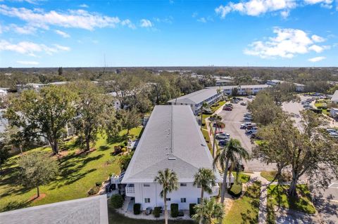 A home in SEMINOLE