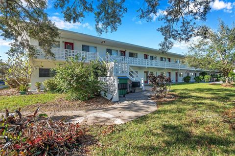 A home in SEMINOLE