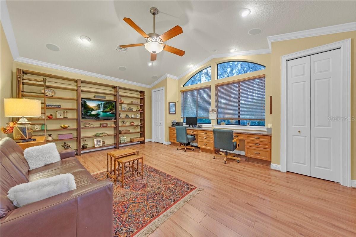 FISHHAWK RANCH PH 2 PRCL - Residential