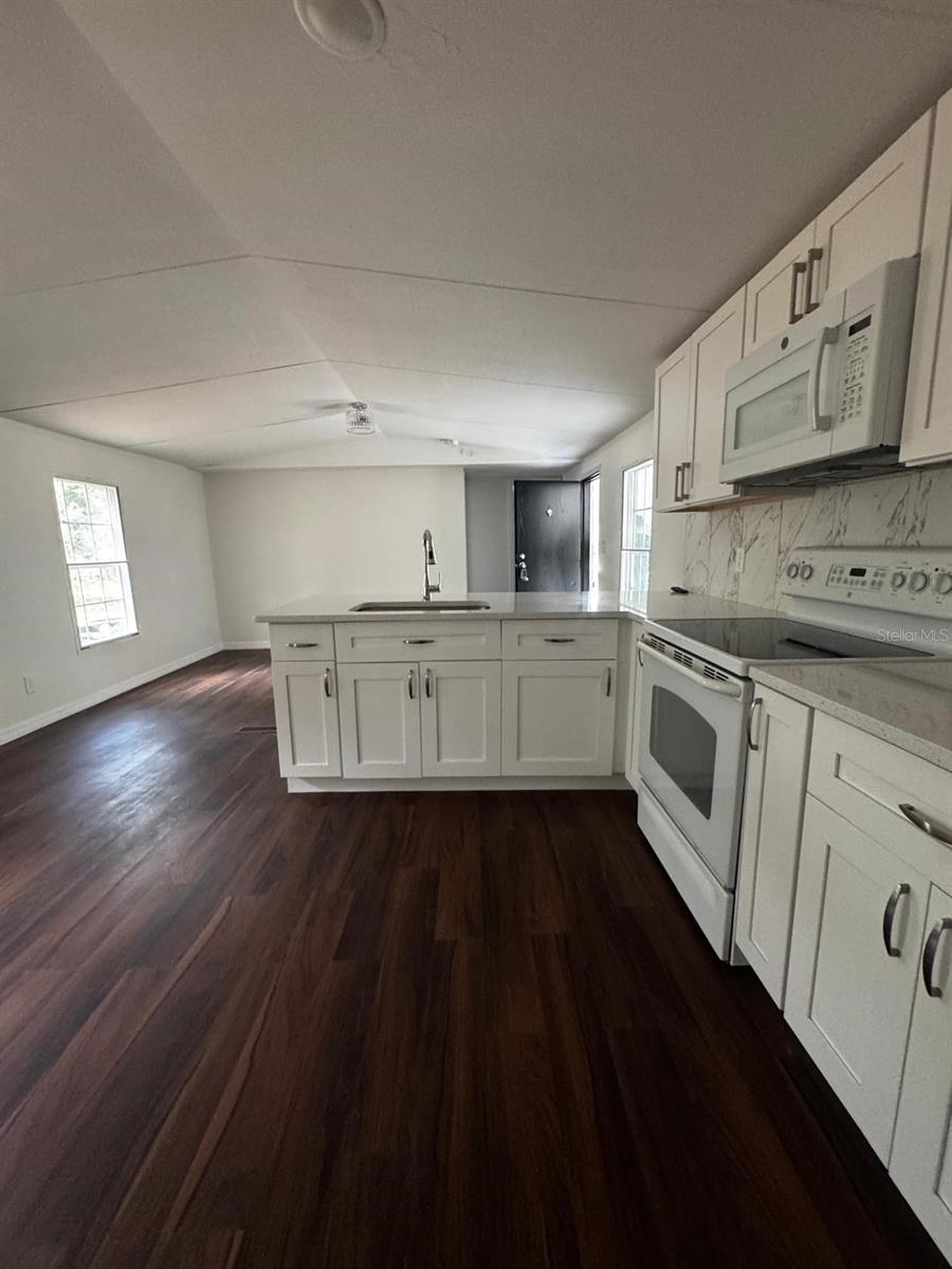 WAHNETA FARMS - Residential