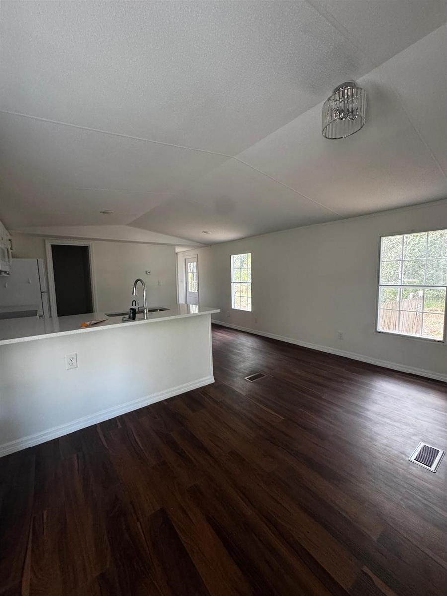 WAHNETA FARMS - Residential