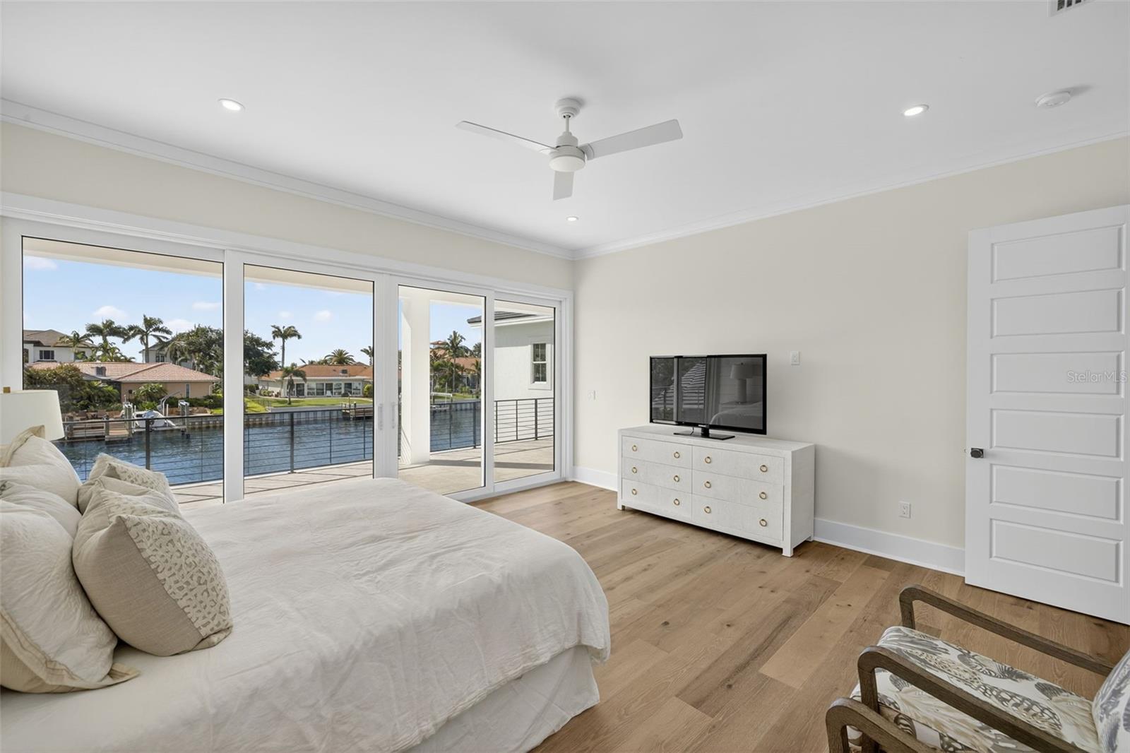 VENETIAN ISLES - Residential