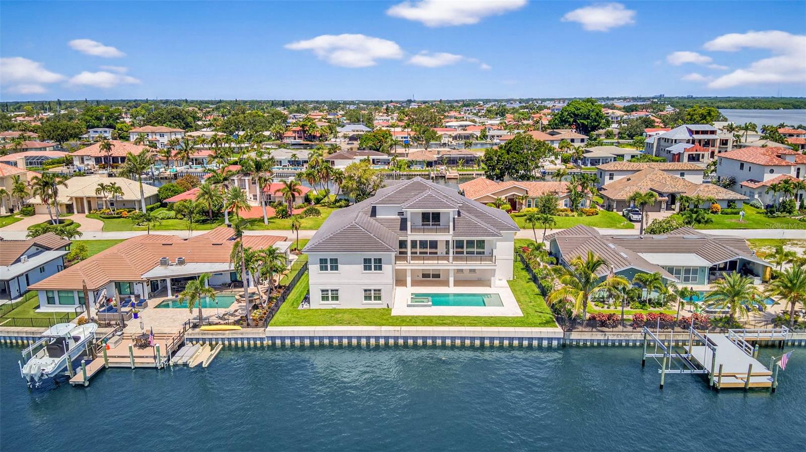 VENETIAN ISLES - Residential