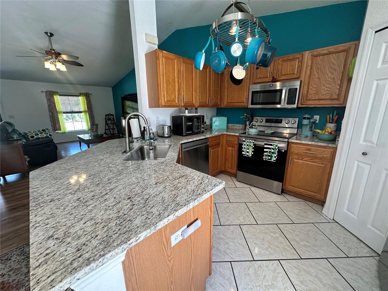 3051 TRAVERSE AVENUE, NORTH PORT, FL, 34286 1 3051 TRAVERSE AVENUE