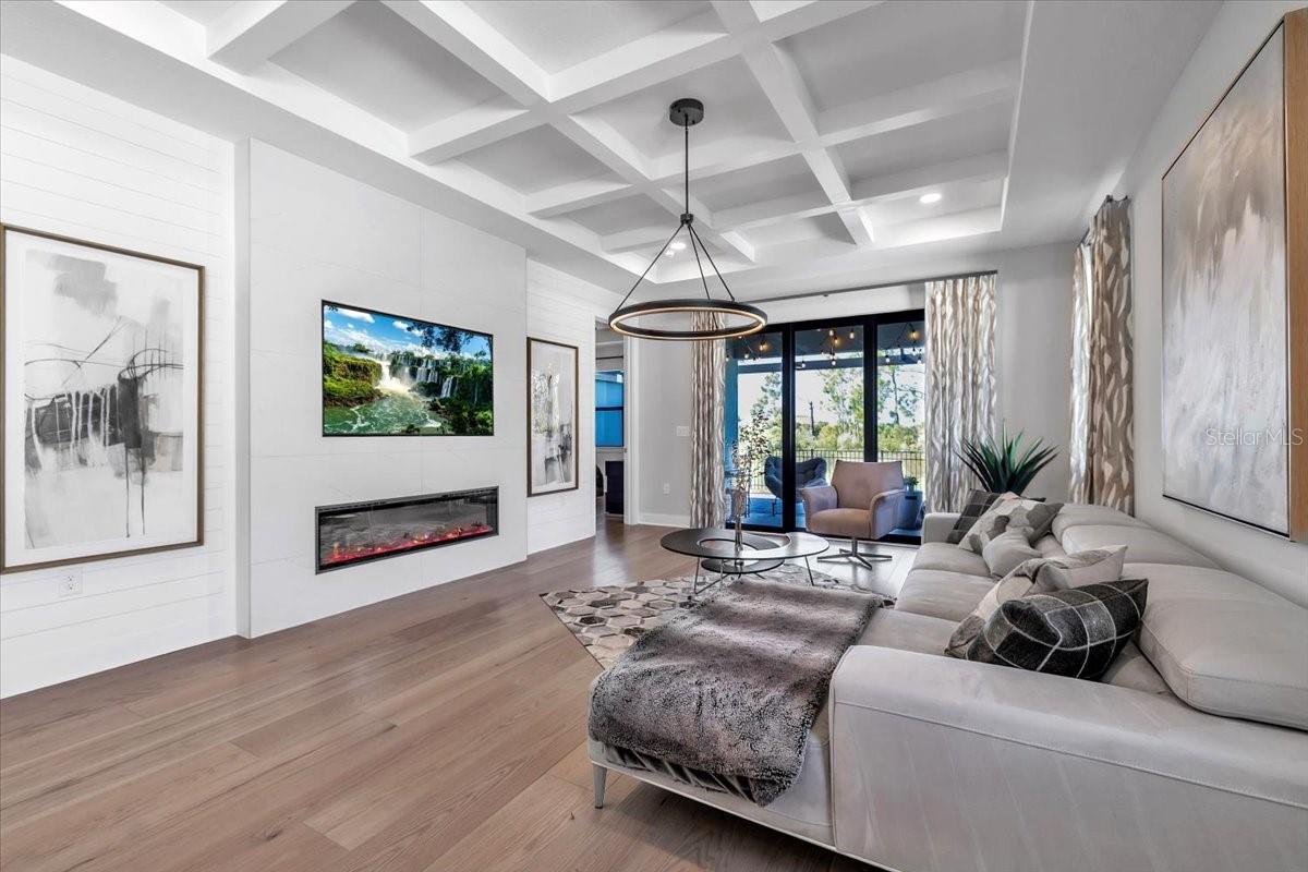 SOLSTICE PH 2 - Residential Lease