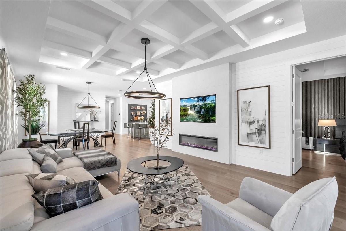 SOLSTICE PH 2 - Residential Lease