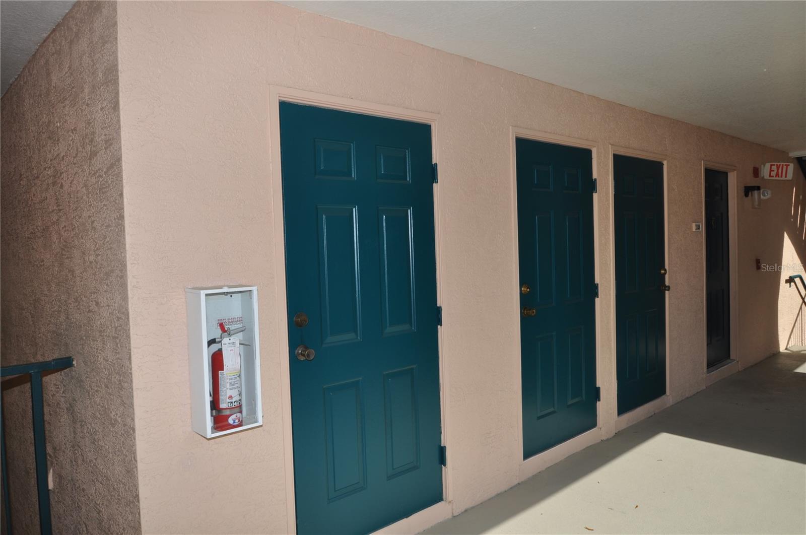 BERMUDA DUNES PRIVATE RESIDENCE - Residential Lease