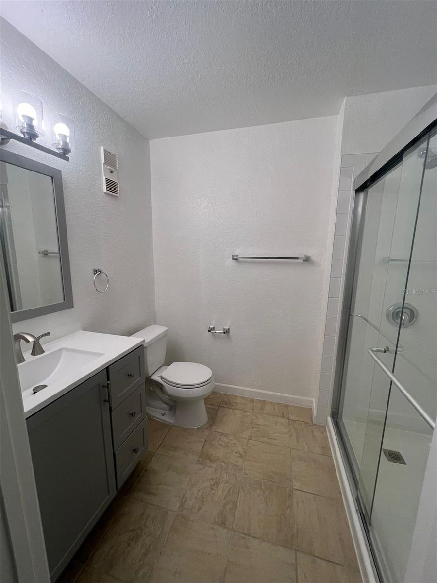 PLANTATION PARK PRIVATE RESIDENCE - Residential Lease