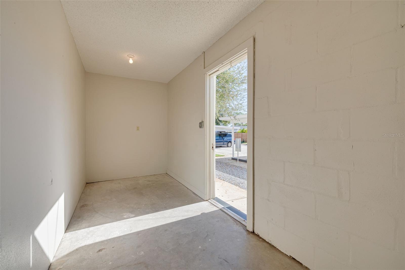 BAYBRIDGE HEIGHTS - Residential Income