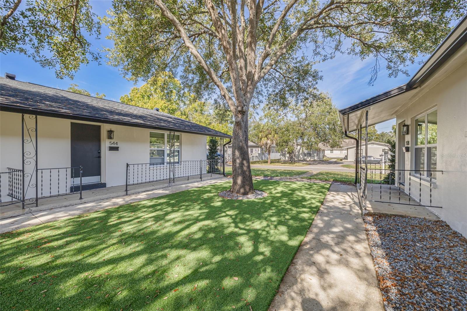 BAYBRIDGE HEIGHTS - Residential Income