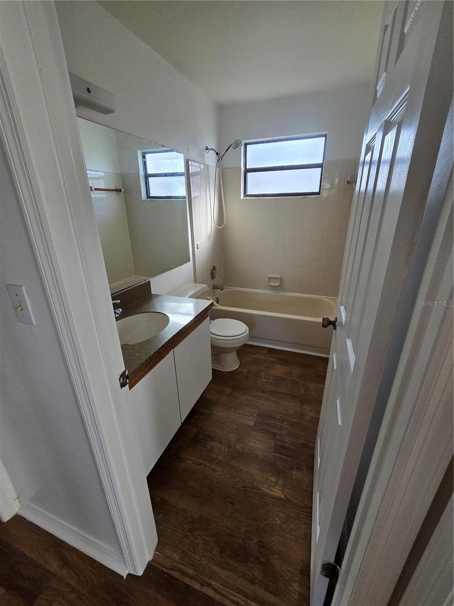 SHADOW BAY VILLAS - Residential