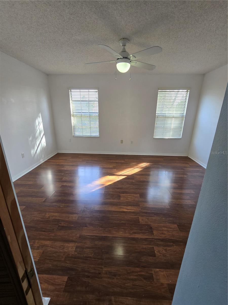 SHADOW BAY VILLAS - Residential